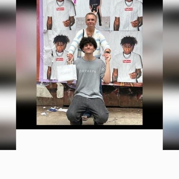 We started selling on Poshmark as " AWE" Aiden, Wana and Eamon! - Picture 10 of 16